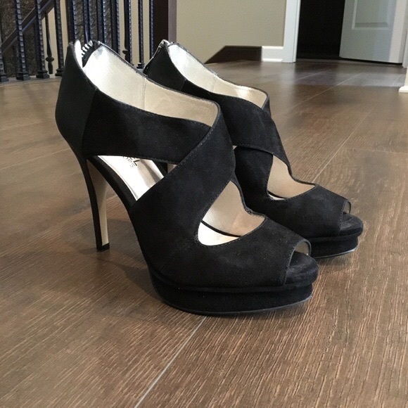 Michael Kors Elena black suede stiletto heels - Picture 5 of 8